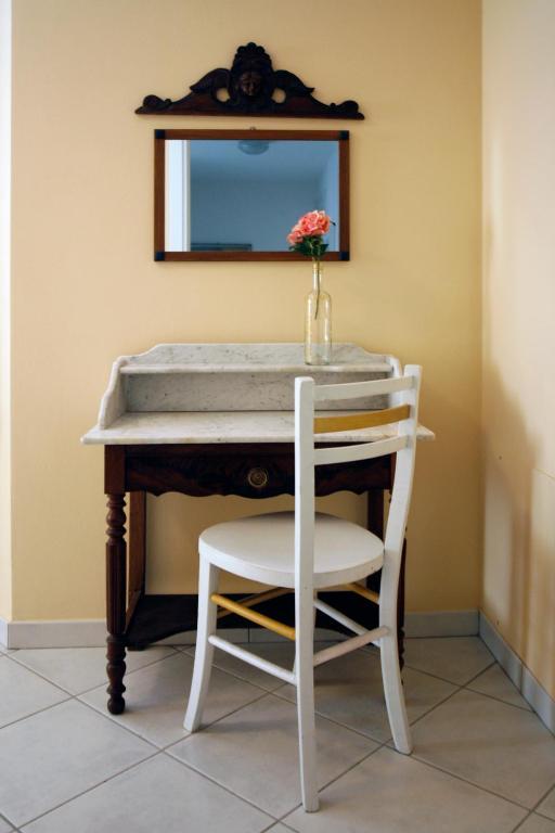 Villa Amelia Rooms Marina di Pietrasanta Rom bilde