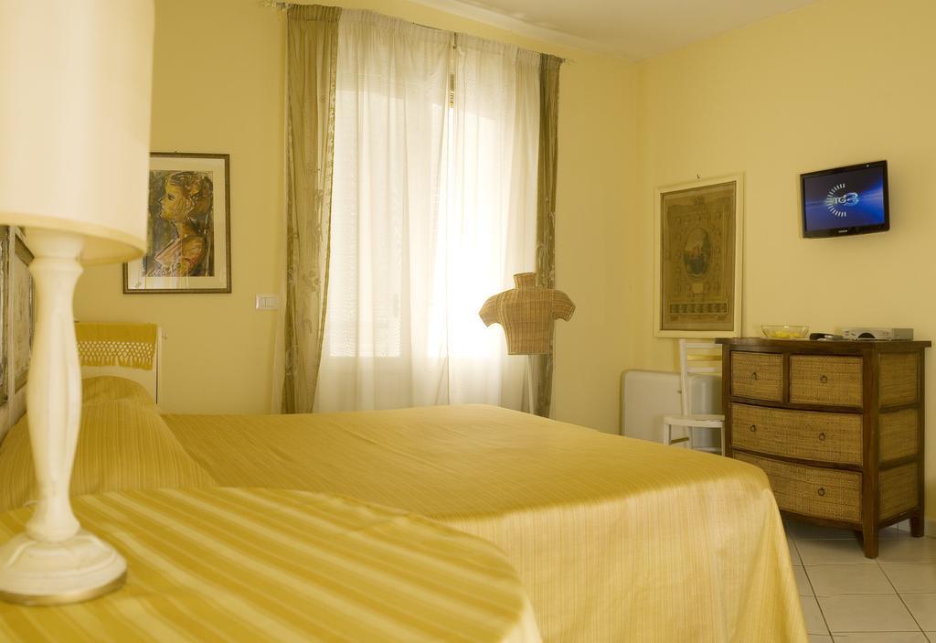 Villa Amelia Rooms Marina di Pietrasanta Eksteriør bilde